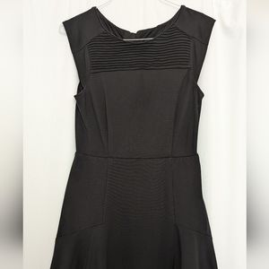 Banana Republic Sz 6 Black Fit and Flare Dress